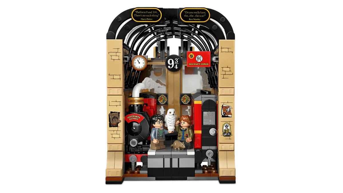 Harry, Ron, and Hedwig on Platform 9 ¾.