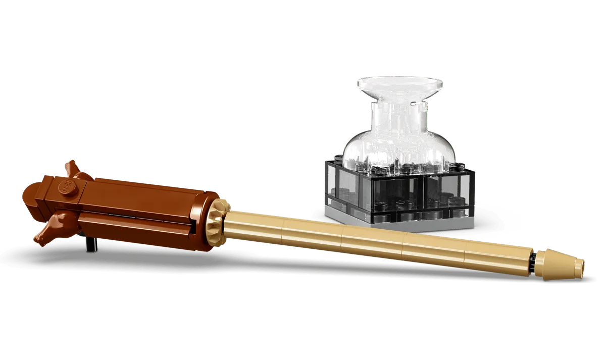 LEGO quill and inkwell.
