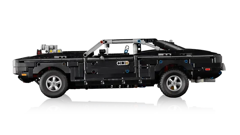 Side view LEGO Dodge Charger R/T