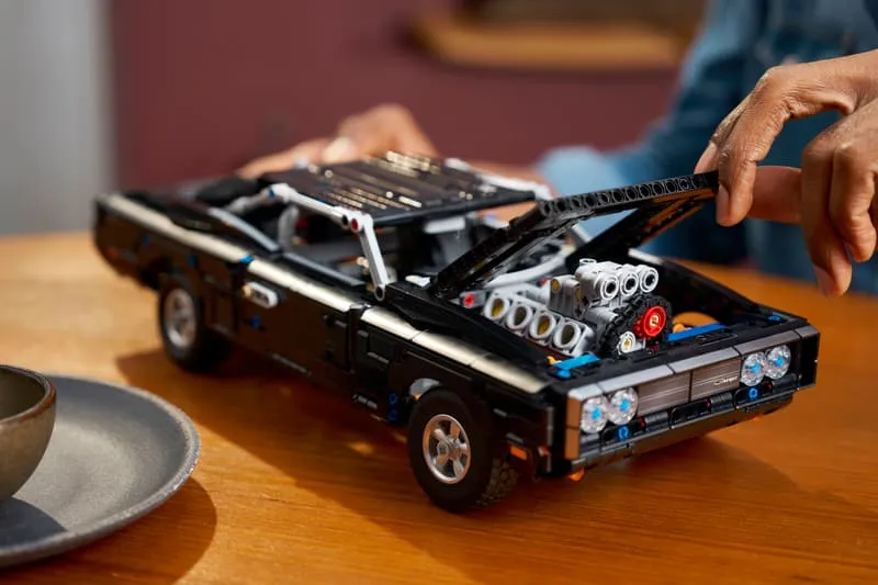 Opening hood of LEGO Charger R/T