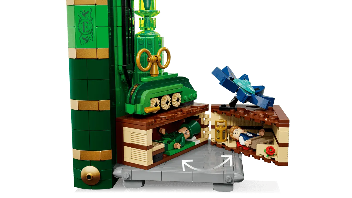 Elphaba's hidden compartment.
