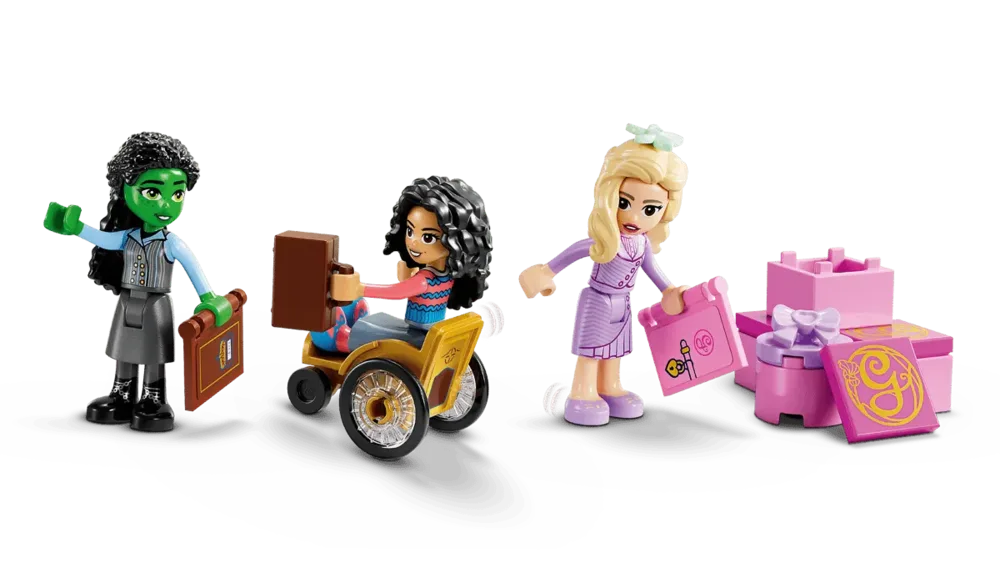 All Shiz minifigures.