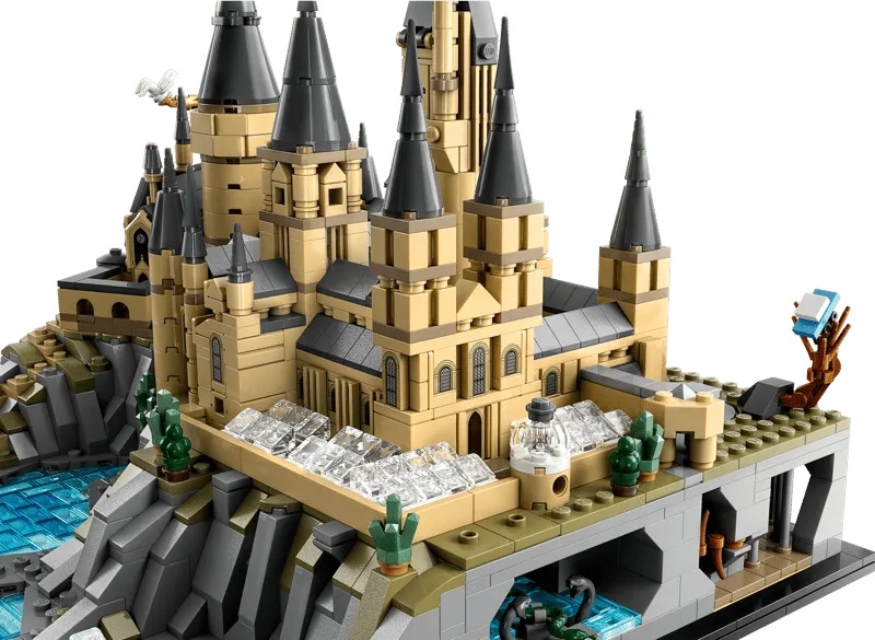 Hogwarts™ Castle and Grounds gallery view 5