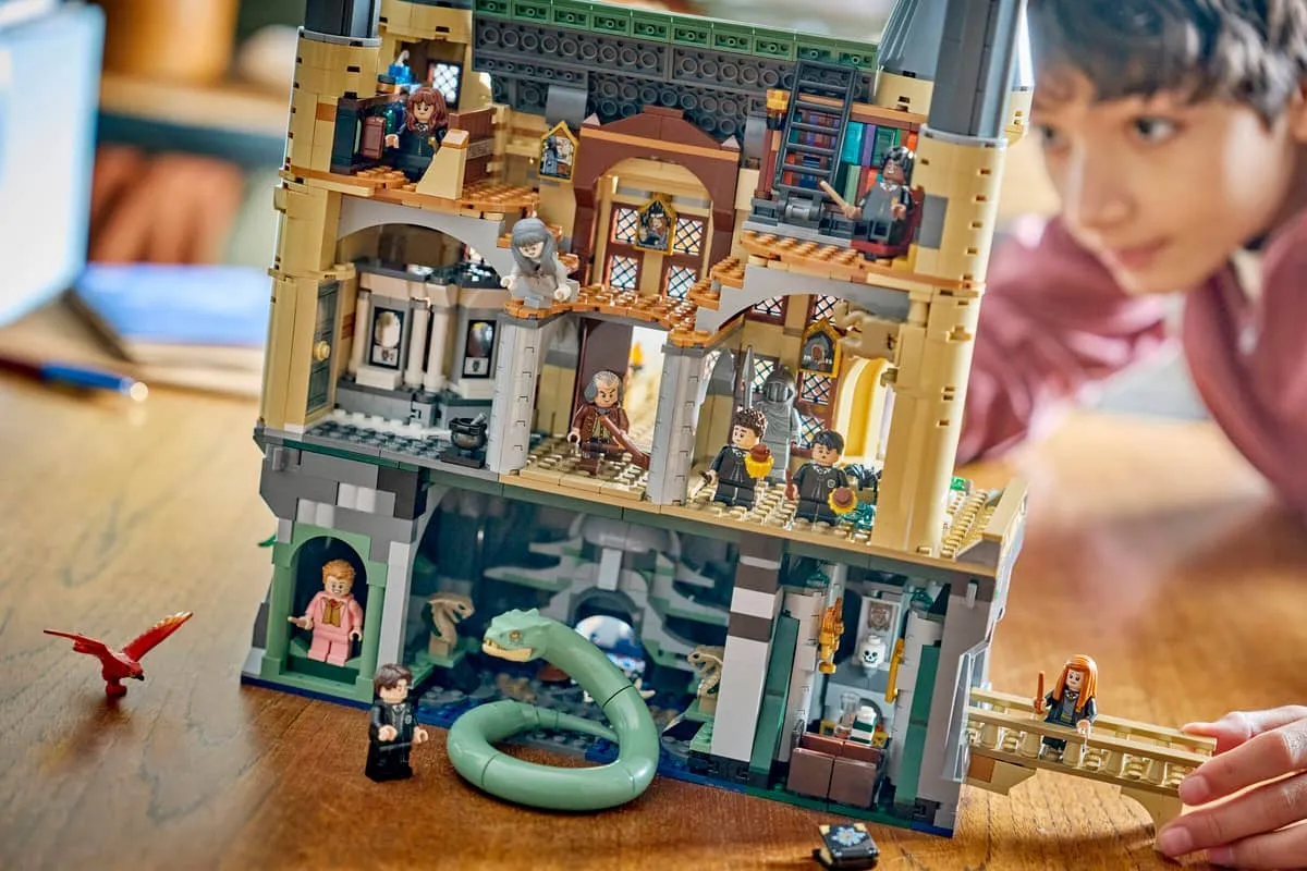 Close-up: Child exploring interior
