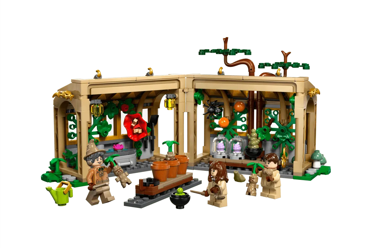 Herbology Class open layout.