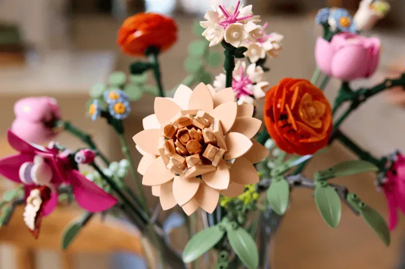 Bouquet in vase close-up.