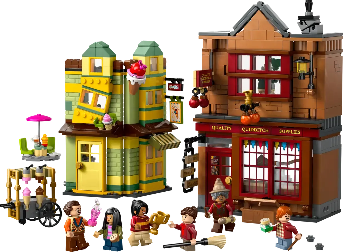 Assembled set with minifigures.