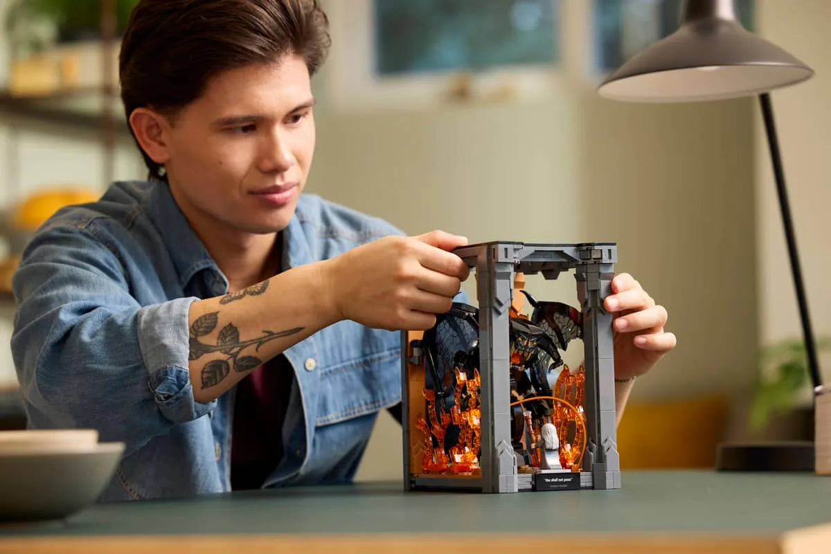 Builder collapsing Balrog Book Nook.