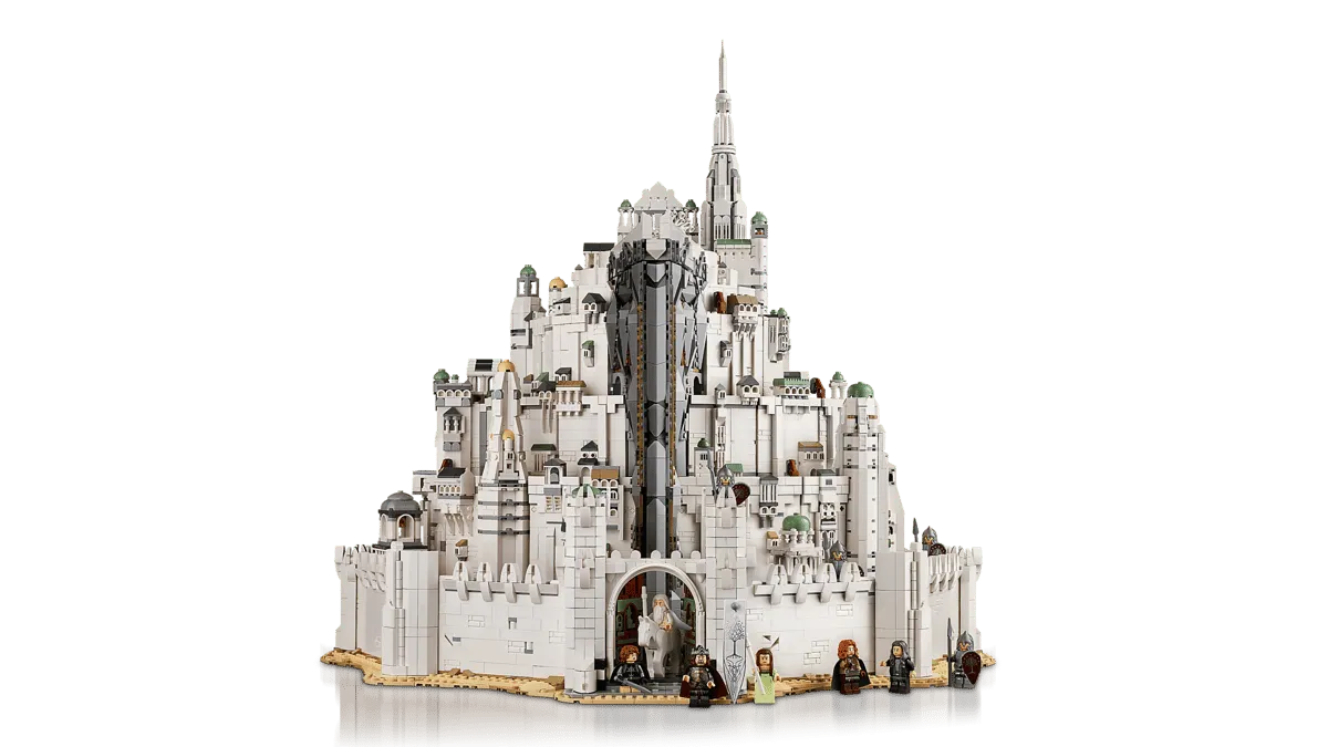 Minas Tirith gate and minifigures