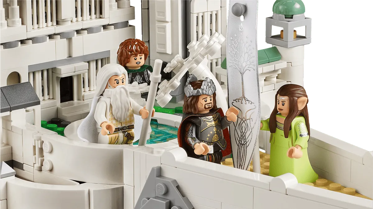Minifigures on Minas Tirith balcony